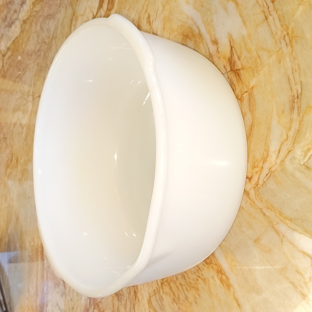 FIRE KING Large White glass mixing bowl